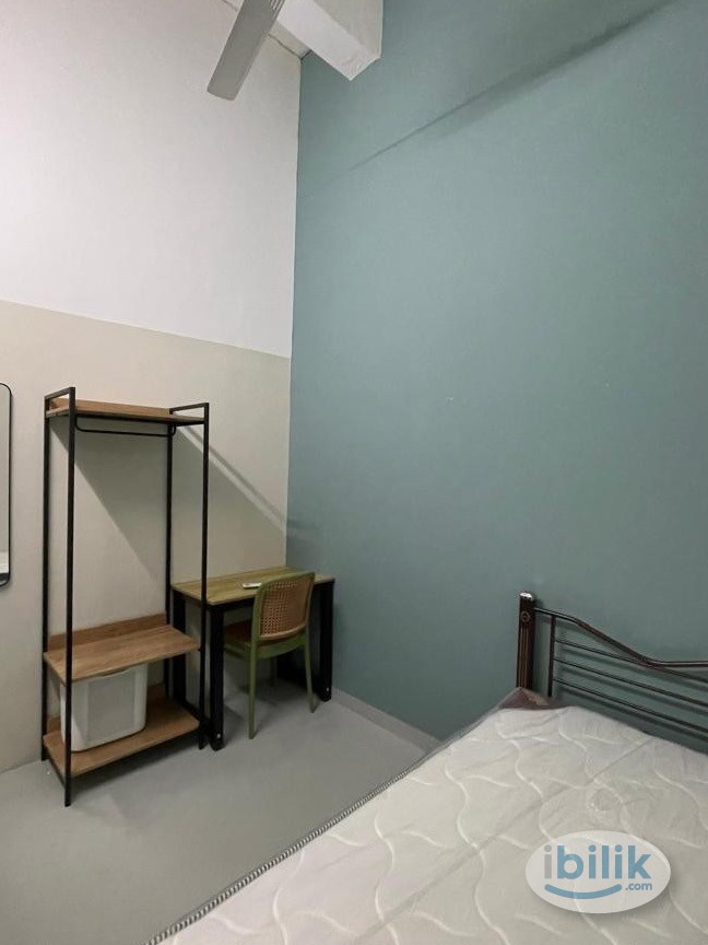 Middle Room at Kota Kemuning, Shah Alam - Image 3