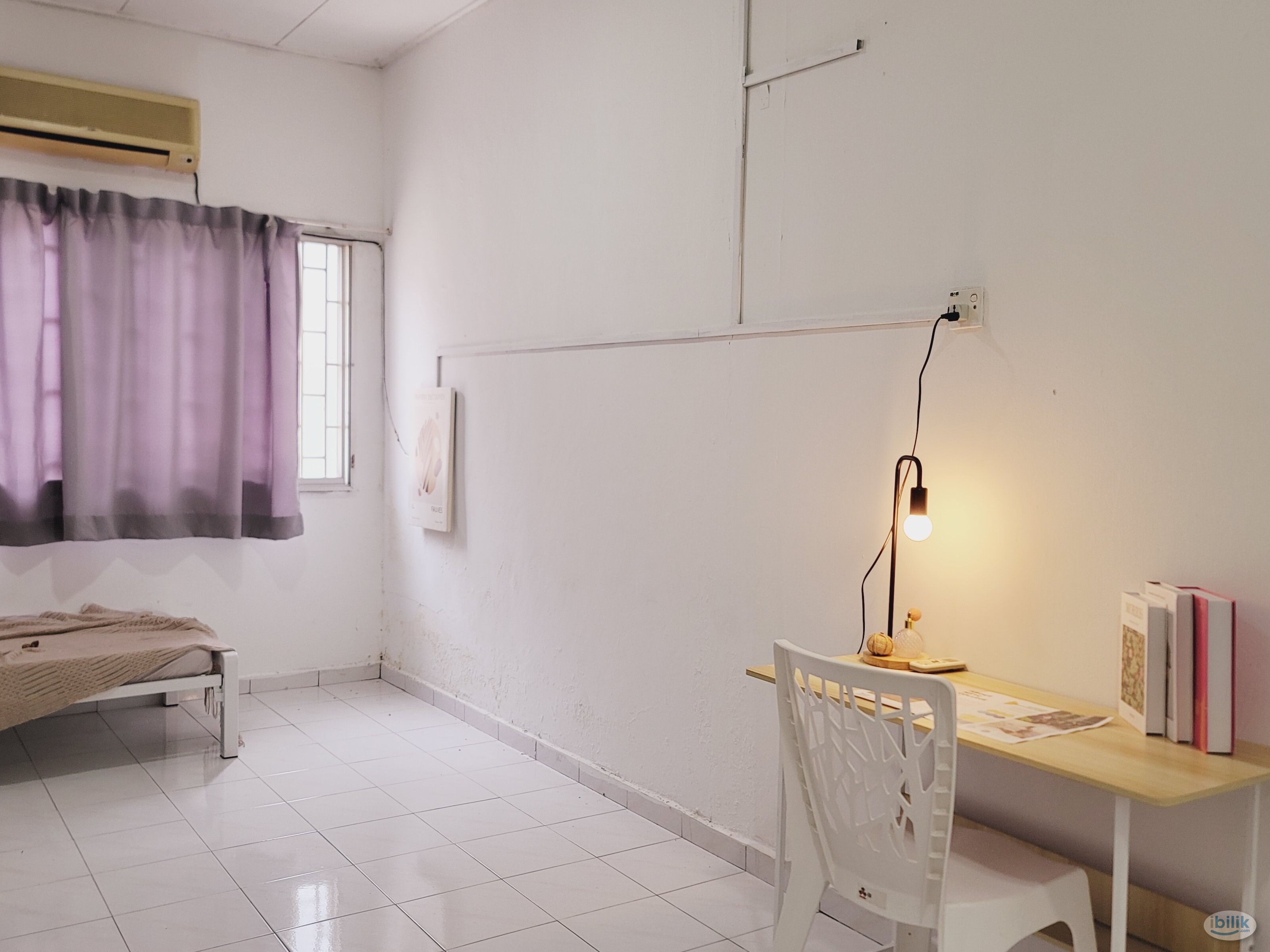 Middle room KD area ‼️ Fast selling 🔥 IMMEDIATE MOVE IN 👯‍♀️ - Image 2