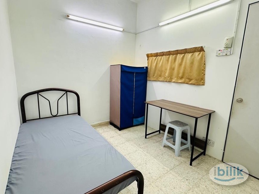 Taman Megah SS22 / SS23 / SS24 / SS25 room for rent 🔥 - Image 1