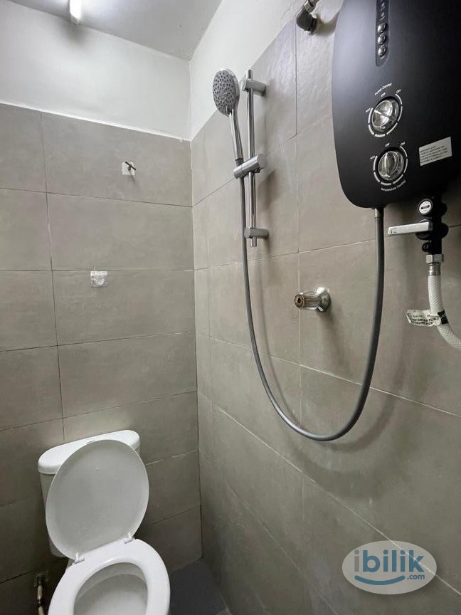 Single Room at Kota Kemuning, Shah Alam - Image 2