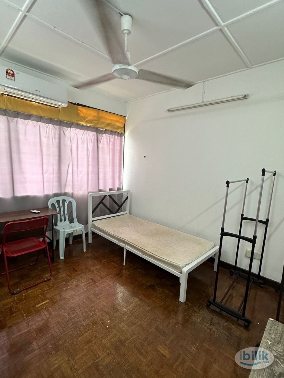 Single Room at Damansara Perdana, Petaling Jaya - Image 3