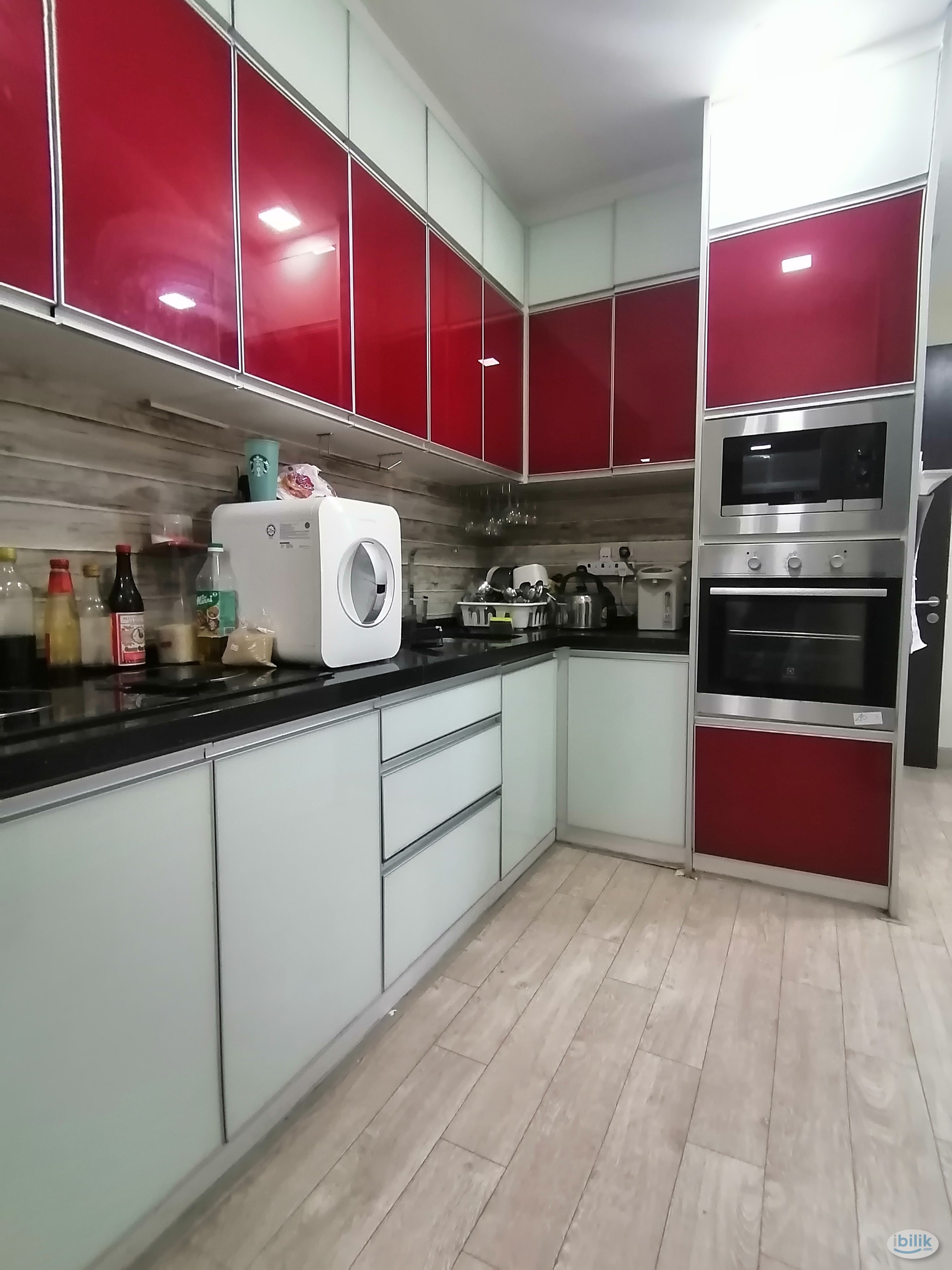 Affordable Middle Room - Image 5