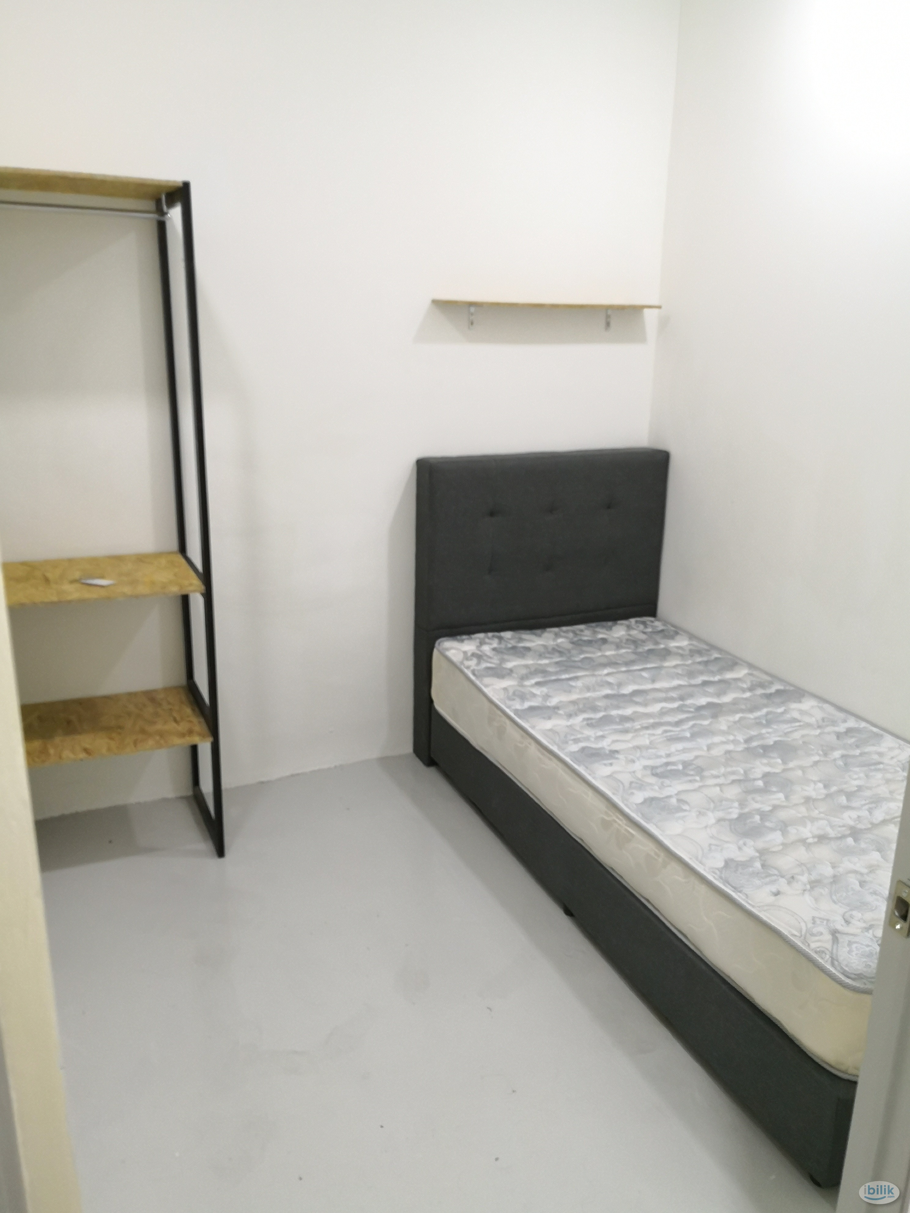 FREE FLOW AIRCOND FULLY FURNISHED Single Room at Courtyard, Kota Damansara - Image 3