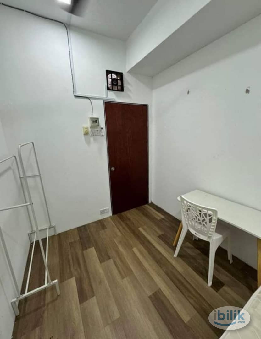  NEW YEAR 2026 sales Promo🇲🇾🇲🇾 [WARM & COZY ROOM] AVAILABLE ROOM AT SETIA ALAM Uncle Don, Cafe - Image 1