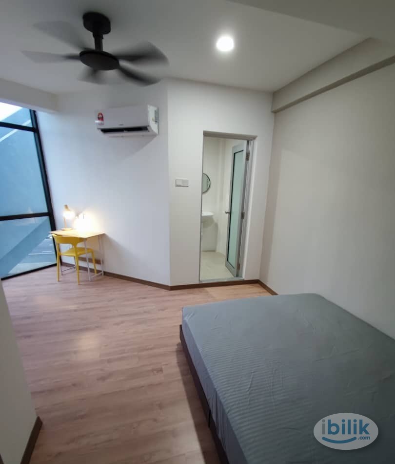 Zero Deposit ❗ Room for Rent attach Private Toilet near Kentomen, MRT - Image 1