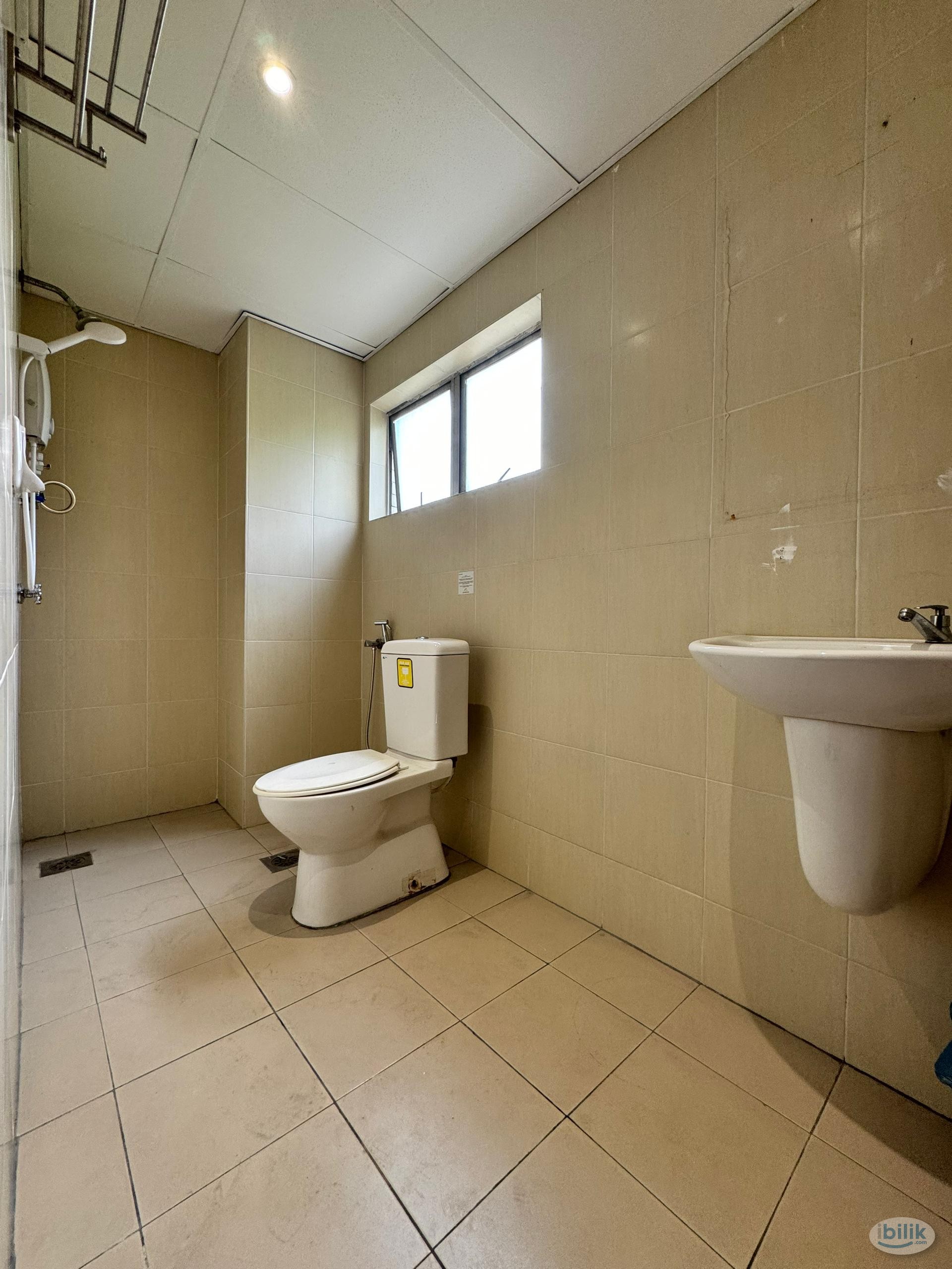6mins to CIQ 🌟 0 DEPOSIT Furnished Room + Private Toilet for Rent - Image 4