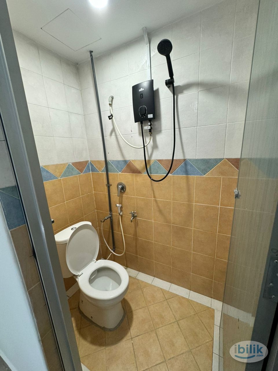 ZERO DEPOSIT💰🤯 10 MIN to WALTER COLLEGE (Pusat Latihan Kemahiran)🎓 Move-In Immediately🔛 - Image 3