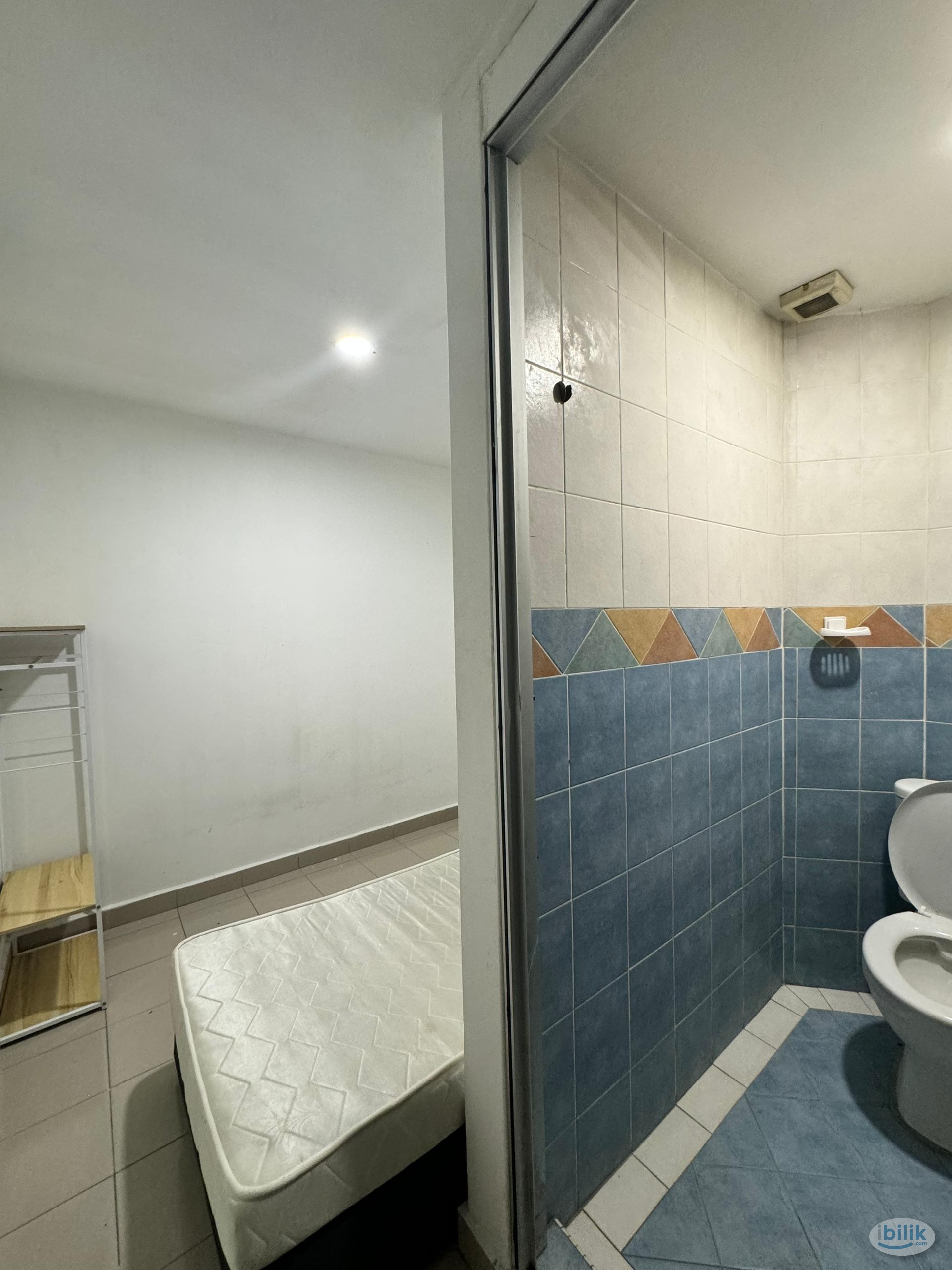 FREE DEPOSIT💰🔛 10 MIN TO WALTER COLLEGE🎓 FREE HIGH SPEED WIFI⚡ - Image 1