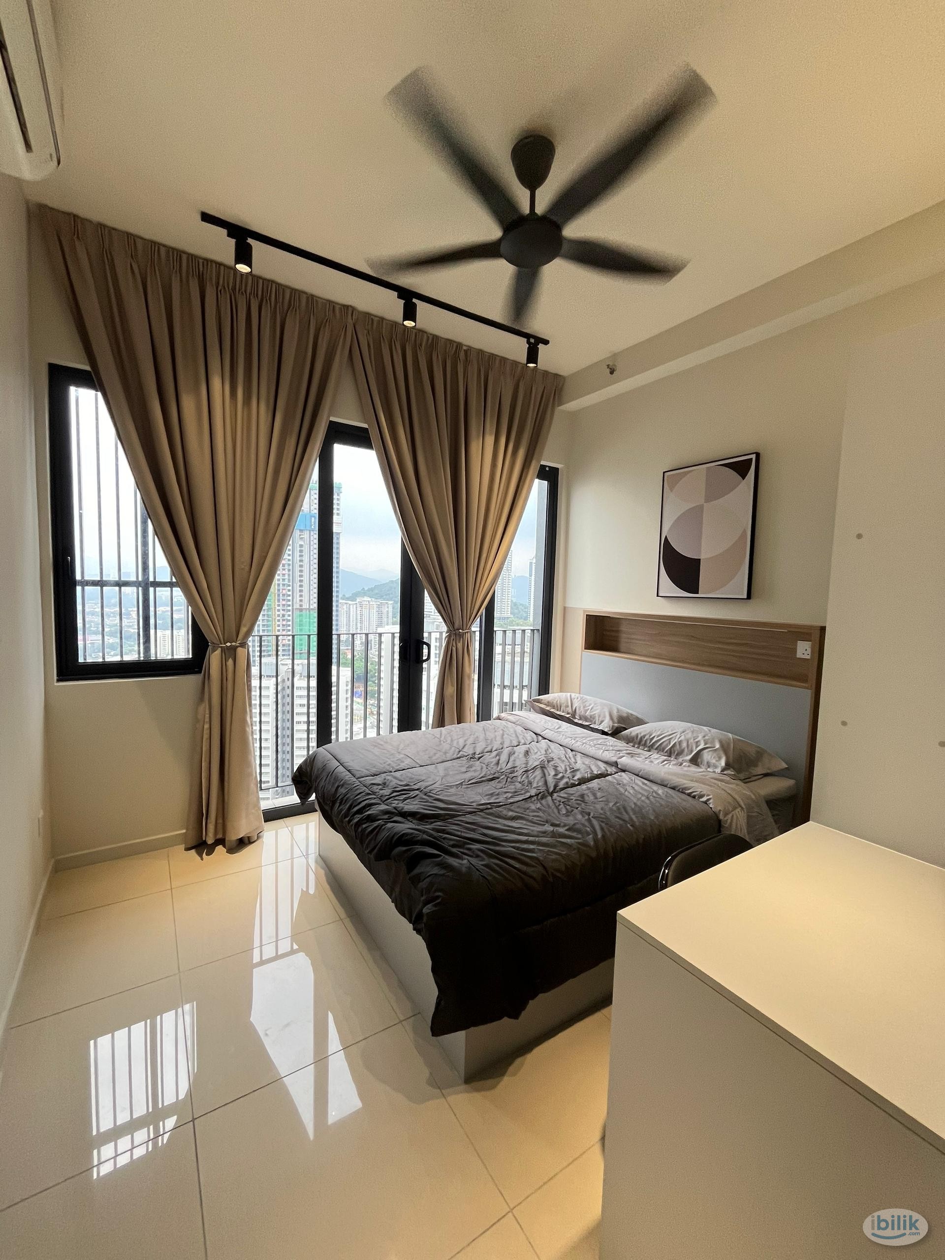 Fully Furnished Queen Balcony Room walkable to LRT Sri Rampai 💯 - Image 1