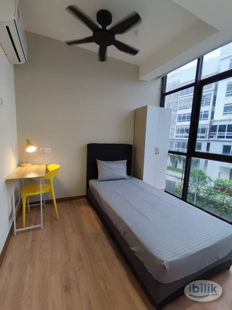 Few Station To KLCC 🥰♥️🚉 Single Room Co Living Sentul - Image 4
