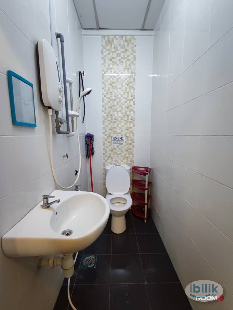 Middle Room with Aircond for Rent @ USJ 20⭐ Inclusive of all Utilities (Wifi, Electrcity and Water) ❗❗ Nearby LRT USJ 21 - Image 2