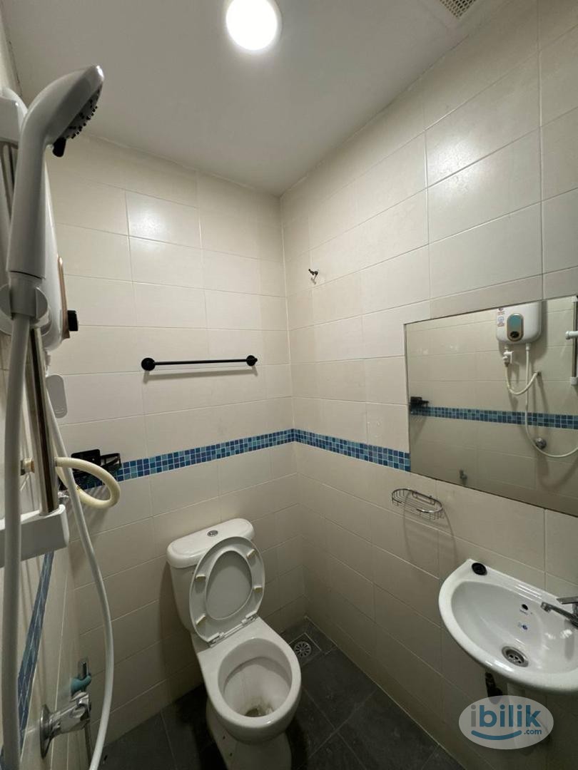 🏠 Complete Facilities Room for Rent at BU1, Bandar Utama, PJ  ✨ Fully Furnished & Ready to Move In  🏋️ Access to Full Am - Image 2