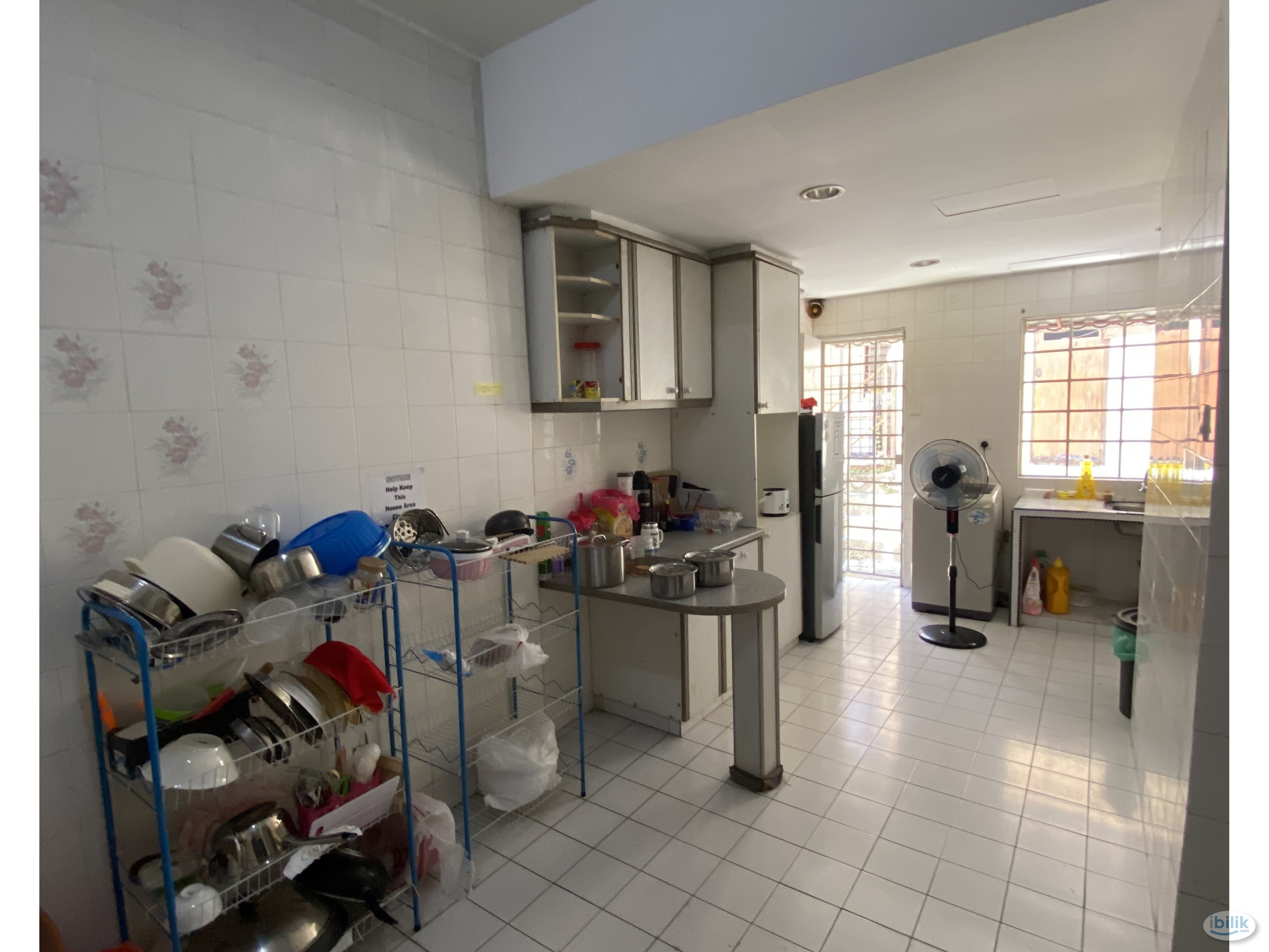 Cosy Single Room ✅ Air Con & Fan ❄️ Included @ PJS7, Bandar Sunway - Image 3