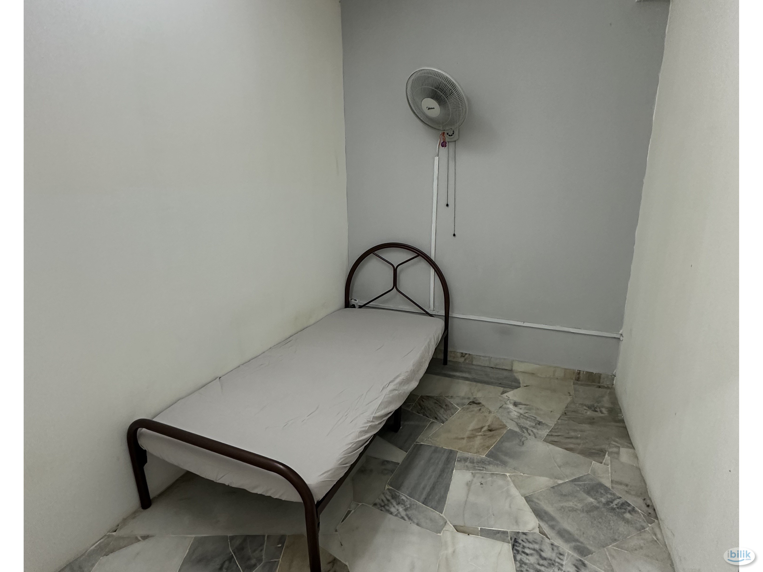 *Low Deposit Medium & Single Room @ PJS 10, Subang Indah, Petaling Jaya - Image 1