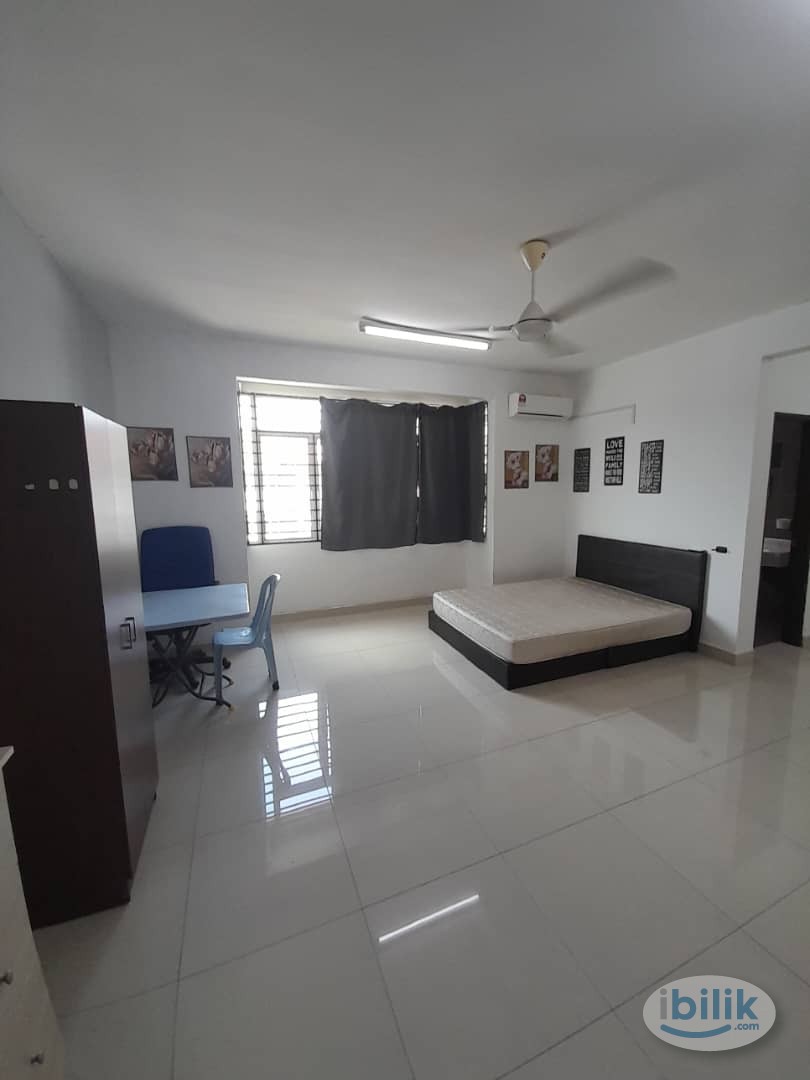 Master Room at Bandar Botanic, Klang - Image 1
