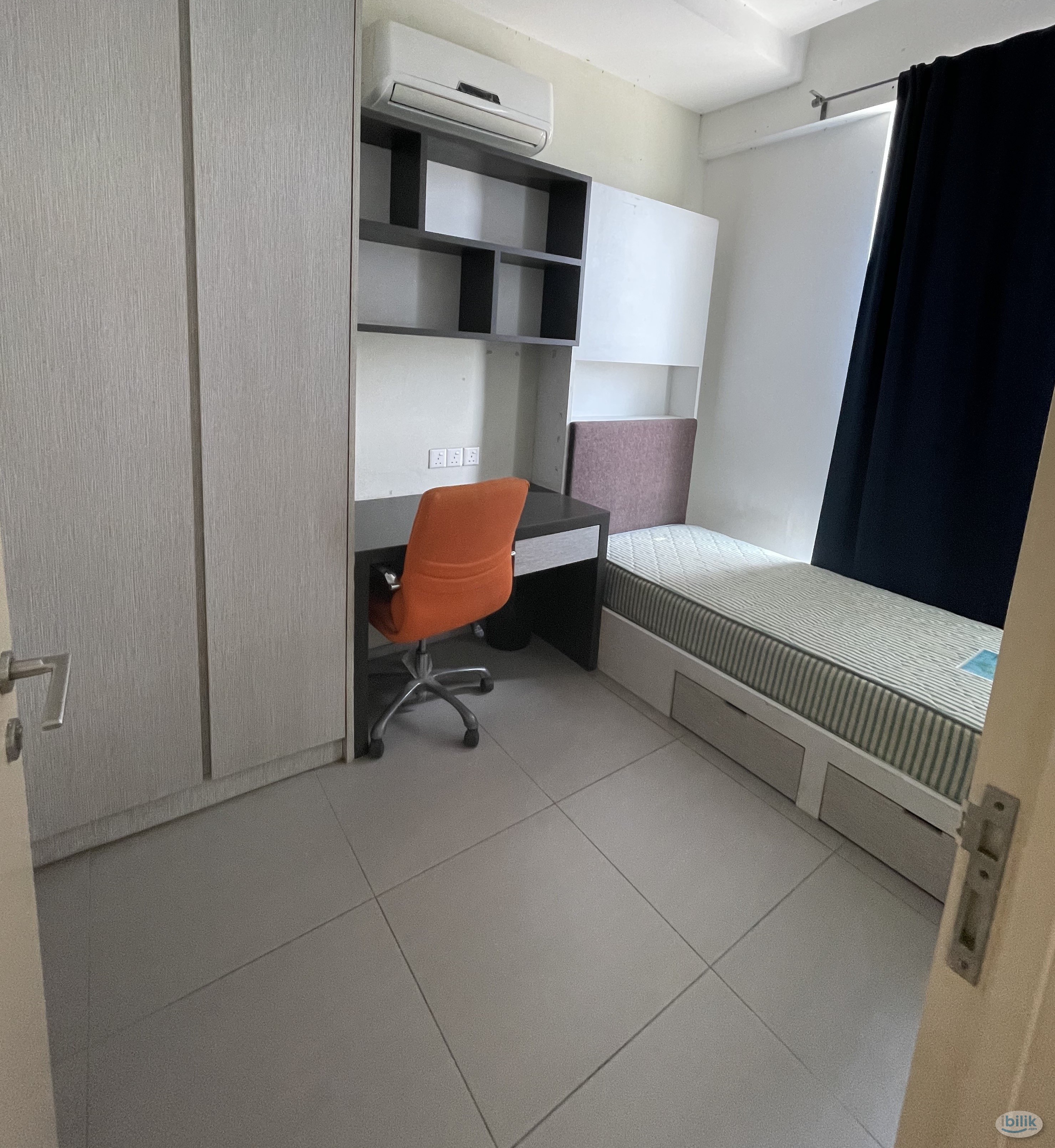 Single Room Female Unit Free Wifi - Image 1