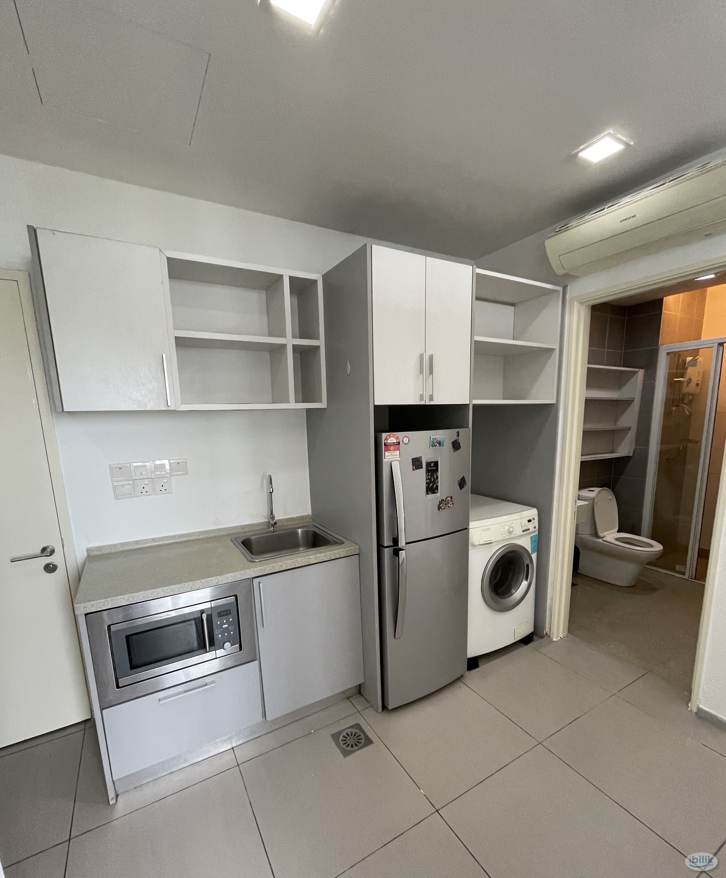 Single Room Female Unit Free Wifi - Image 4