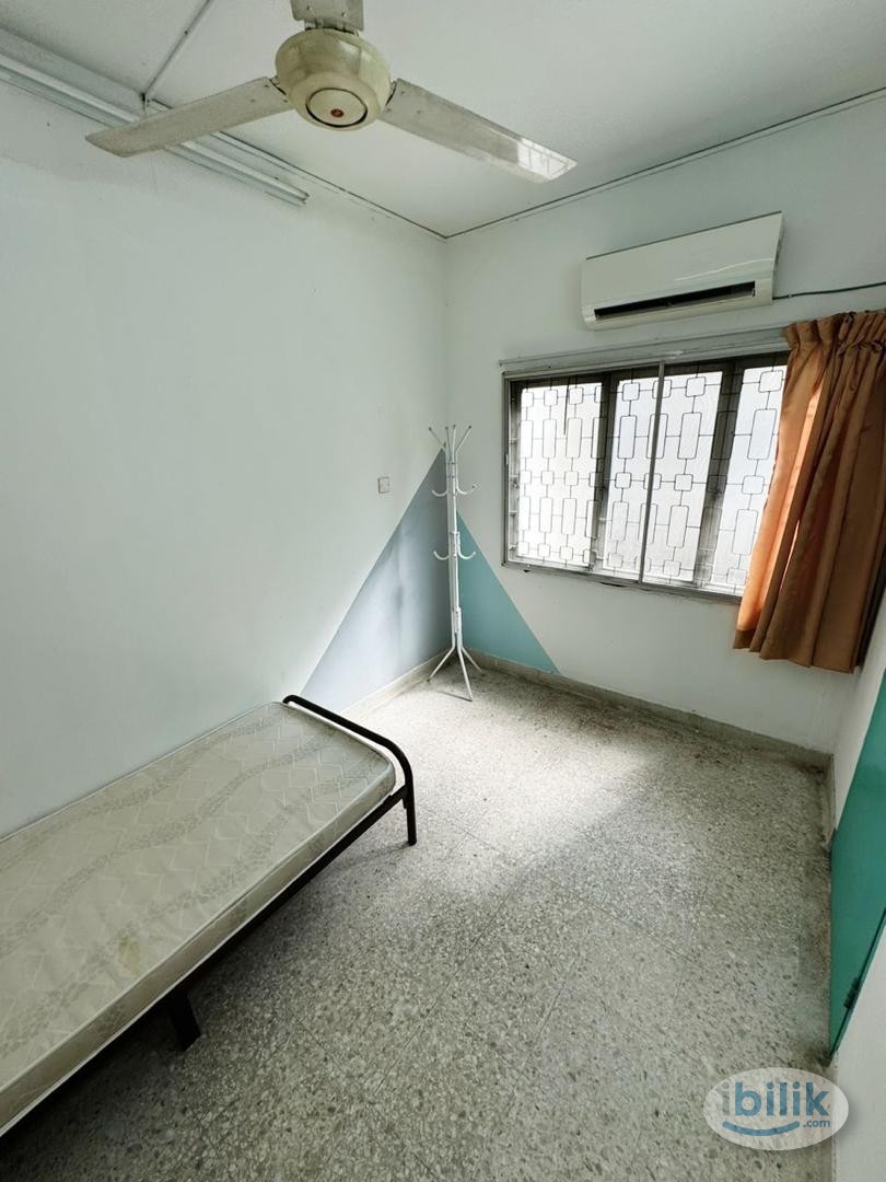 🤩 MIDDLE ROOM AT SS2 💥1 MONTH DEPOSIT ONLY 😍😍NEAR TO SS 2 SQUARE , MCD SS 2 , LDP HIGHWAY ,FOOD STREET SS2 ,3 DAMANSARA - Image 2