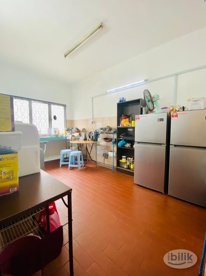 🤩 MIDDLE ROOM AT SS2 💥1 MONTH DEPOSIT ONLY 😍😍NEAR TO SS 2 SQUARE , MCD SS 2 , LDP HIGHWAY ,FOOD STREET SS2 ,3 DAMANSARA - Image 5