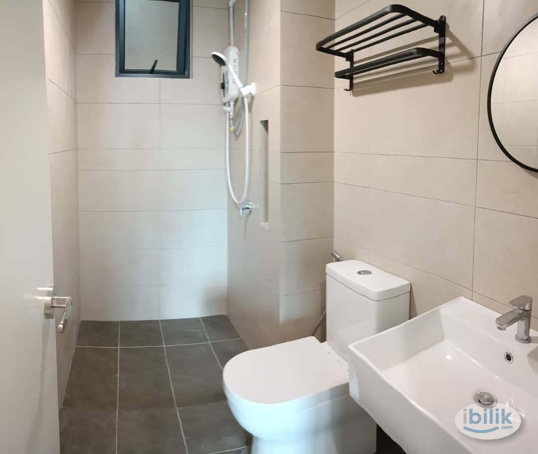 Middle Room at M Adora, Wangsa Maju - Image 4