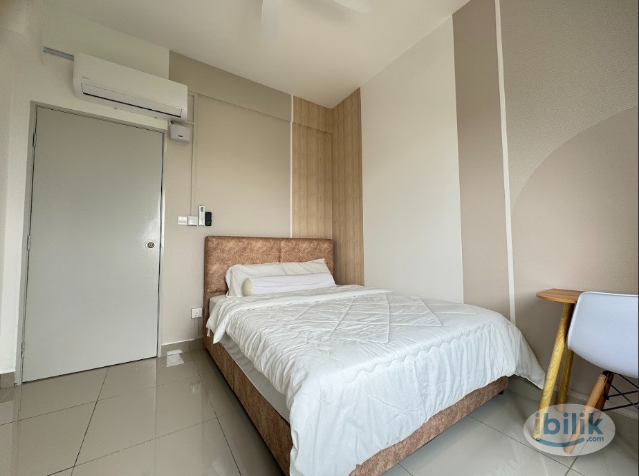 Middle Room at Acacia Sepang with ZERO DEPOSIT - Image 1