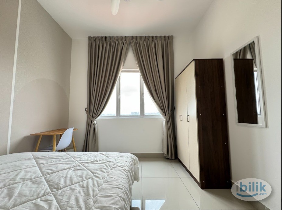 Middle Room at Acacia Sepang with ZERO DEPOSIT - Image 2