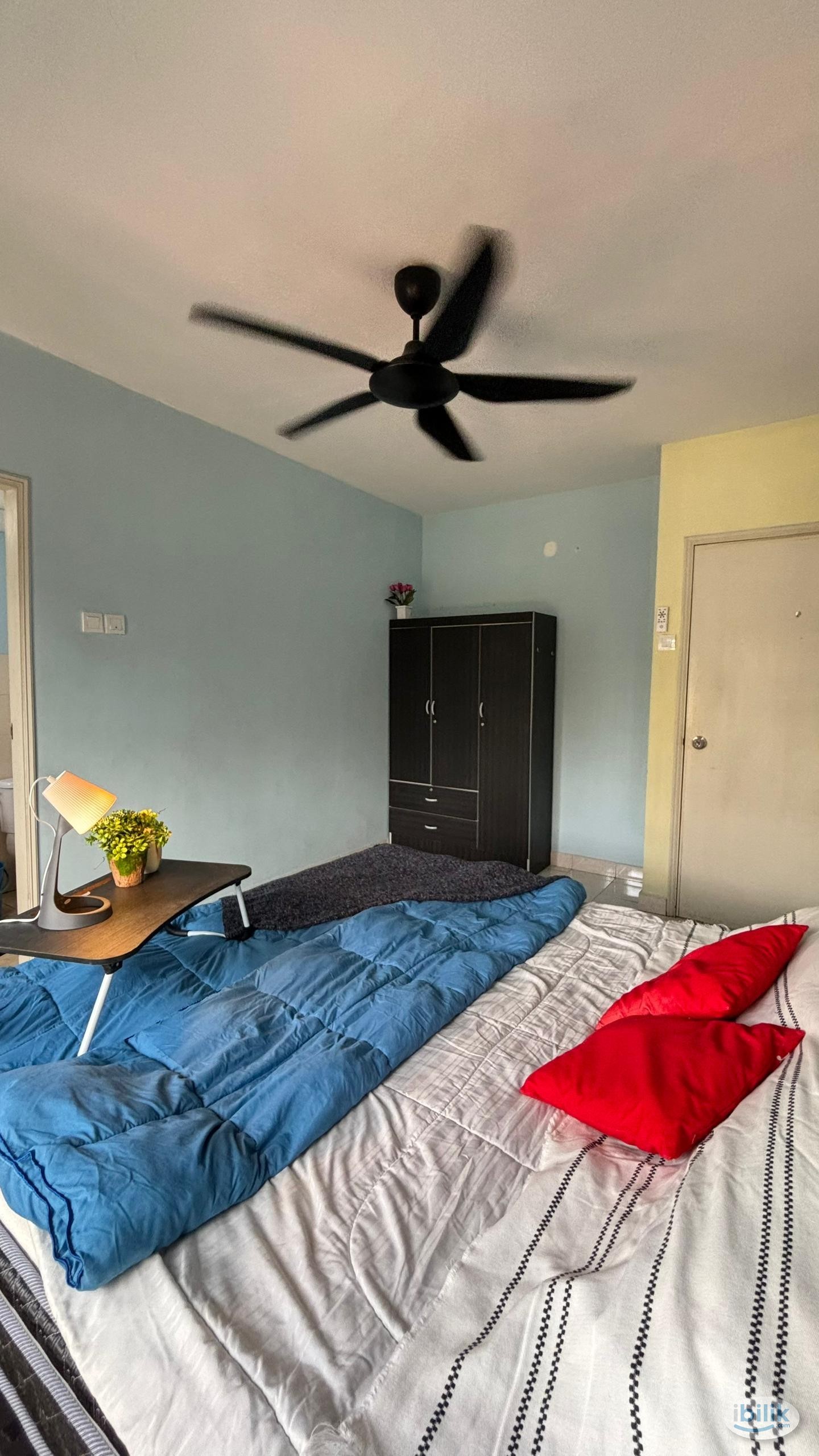 MASTER ROOM AT PALM SPRING NEAR MRT SURIAN - Image 1