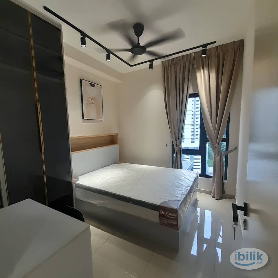 Fully Furnished Queen Bedroom at Damansara Perdana 💯💯💯 - Image 1