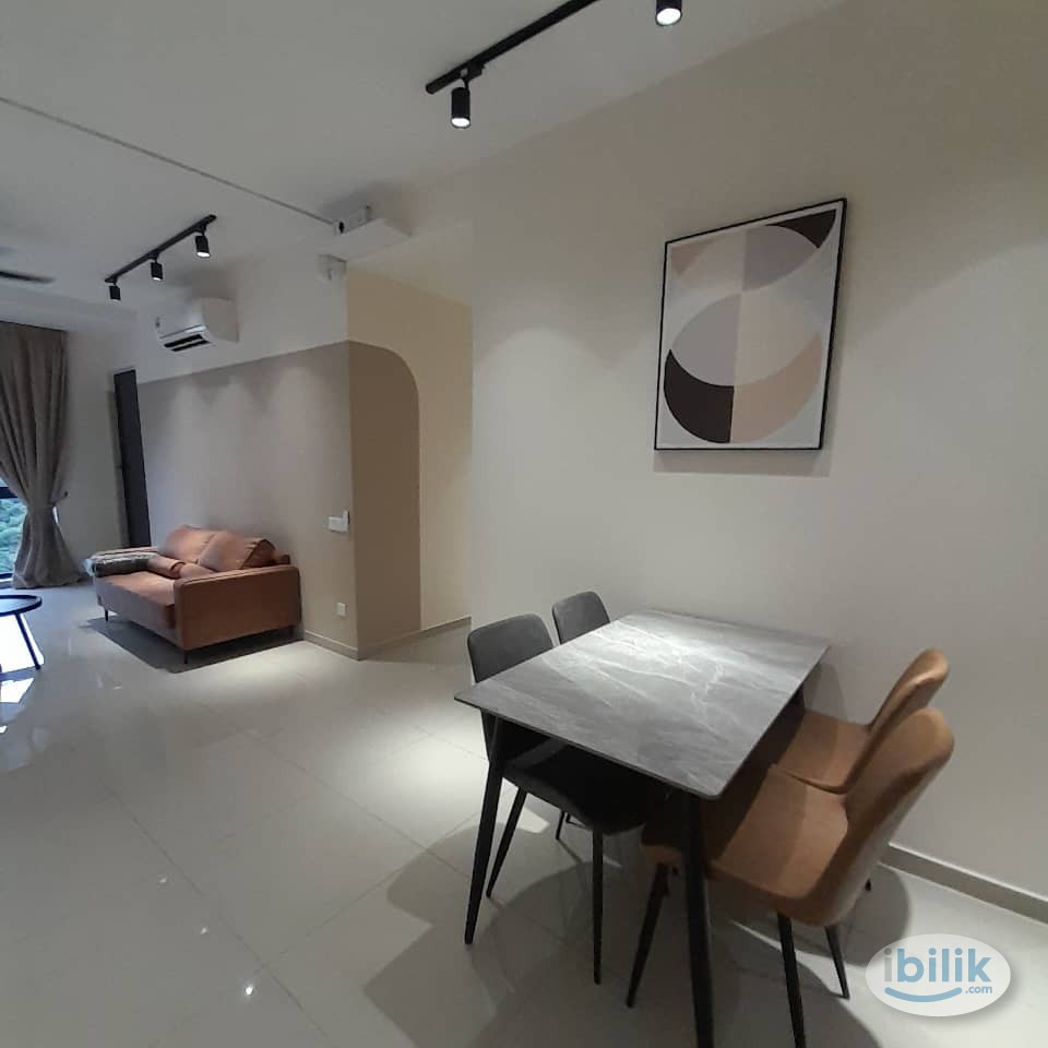 🧡 Newly Spacious Queen Bedroom at Damansara Perdana 🧡 - Image 4