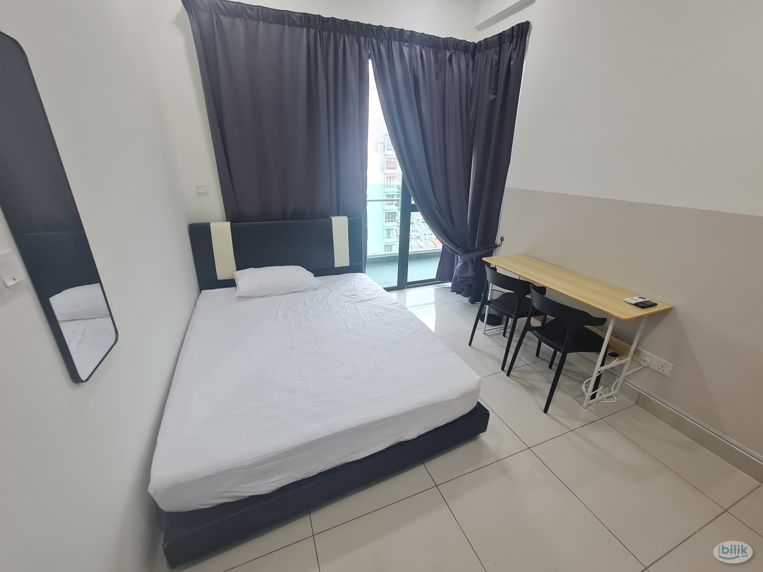 Res280 SPacious Middle Room For Rent, 5min walking distance to Selayang Hospital - Image 2