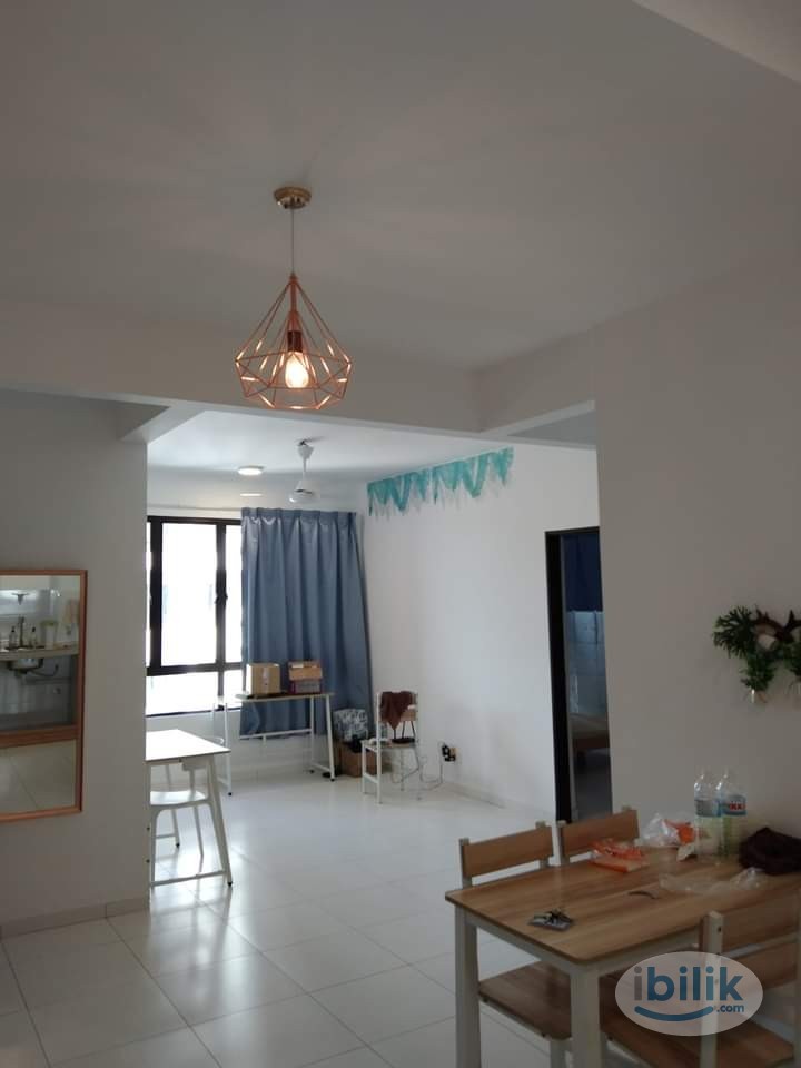 Master Room at The Heights Residence @ Taman Muzaffar Heights, Ayer Keroh - Image 4
