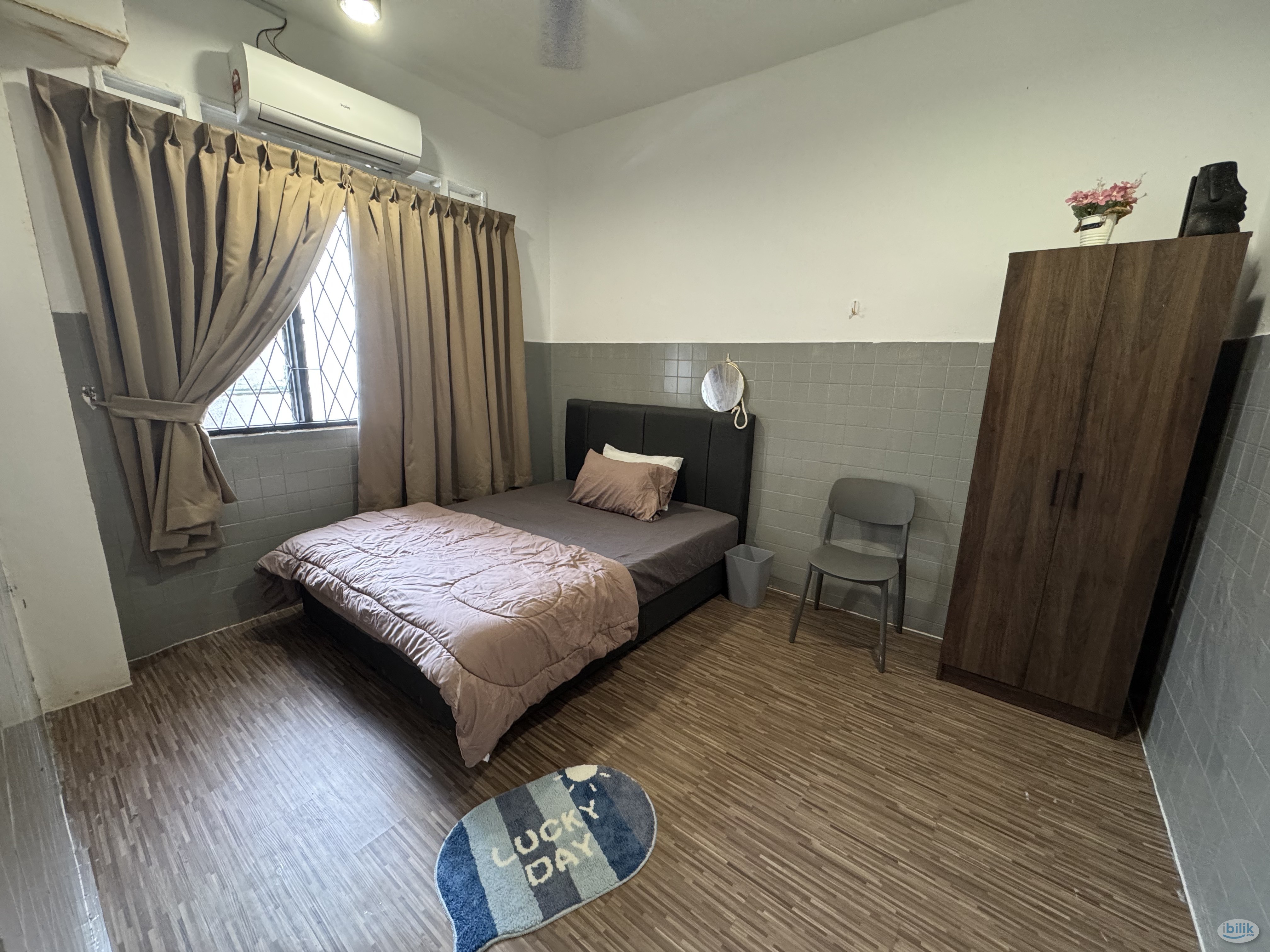 💕💕LOW DEPOSIT💕💕Cool Living Room Nearby CIQ  Johor, Malaysia - Image 5