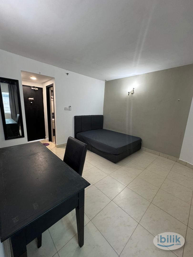 💛💛LOW DEPOSIT💛💛Master Room Walking Distance to Custom Johor, Malaysia - Image 4