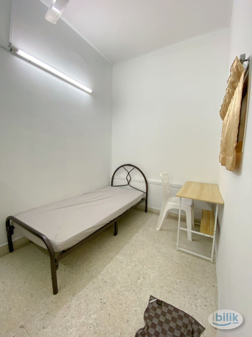 Budget-friendly Single Bedroom at  SS2, PETALING JAYA - Image 1