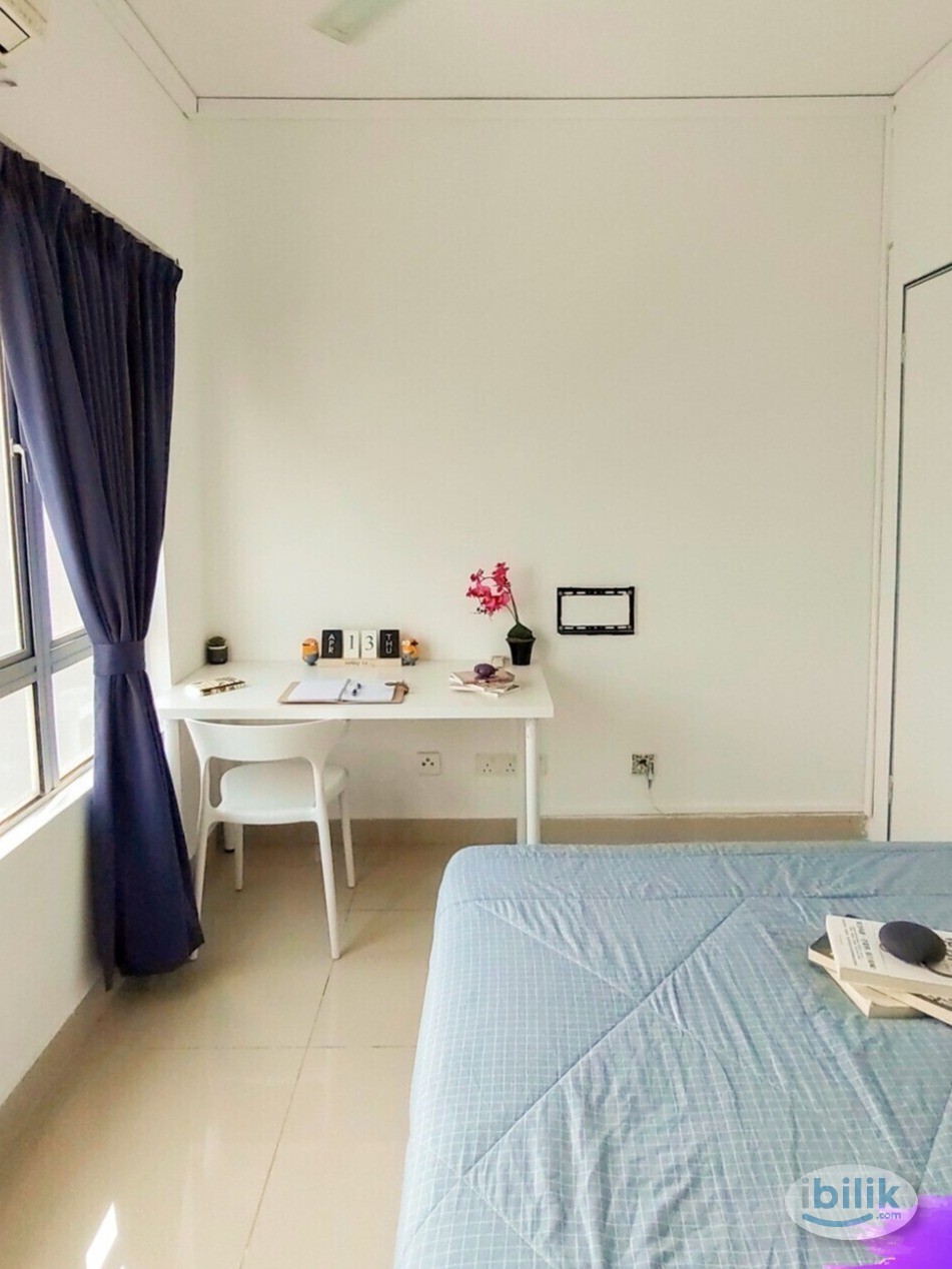 Middle Room at Kota Damansara, Petaling Jaya 🥰🥰 - Image 1