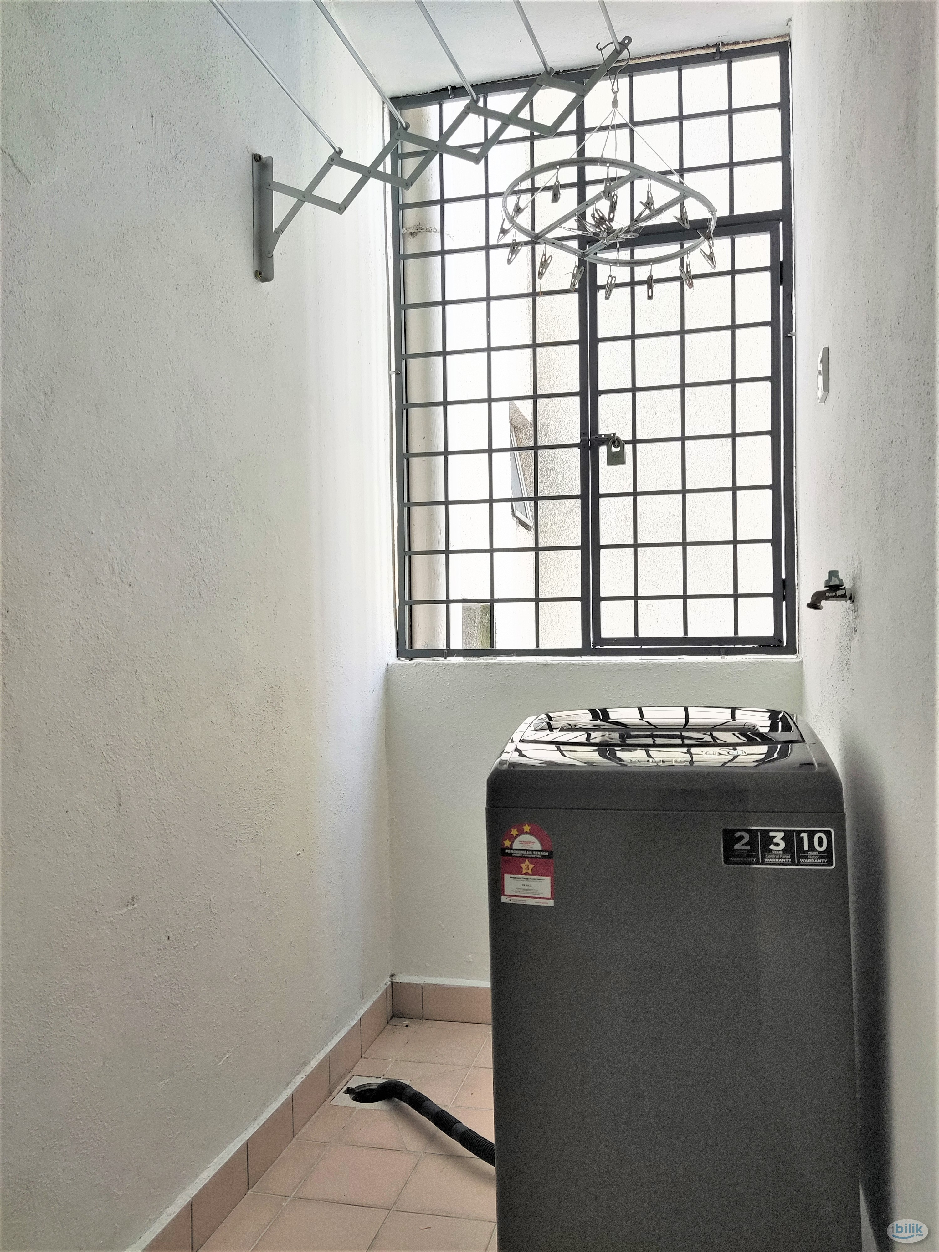 🔥Big COZY AC Room,10min walk to BRT, Fully Furnished, FEMALE ONLY🔥Ridzuan Condominium, Bandar Sunway - Image 4