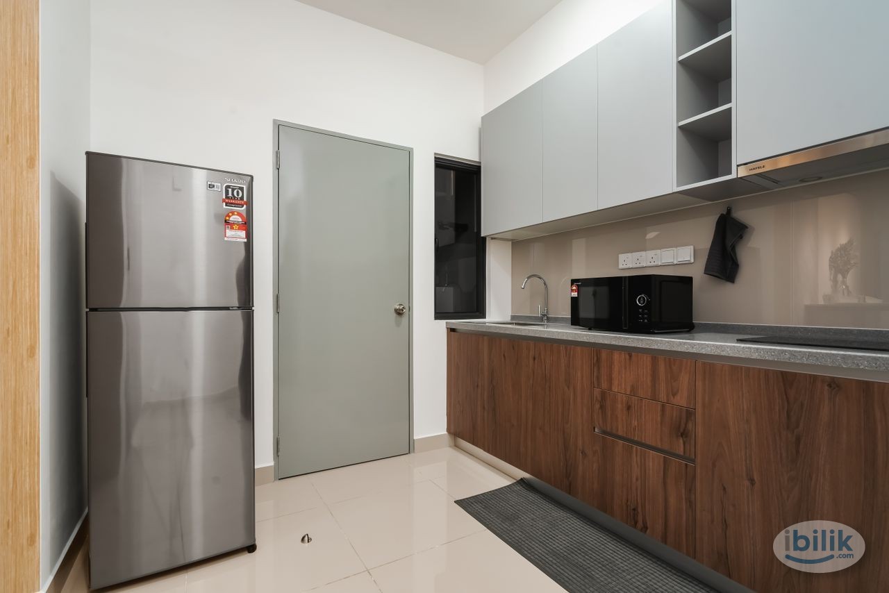Female only unit, rental inc utility, fully furnished, near MRT LRT - Image 4
