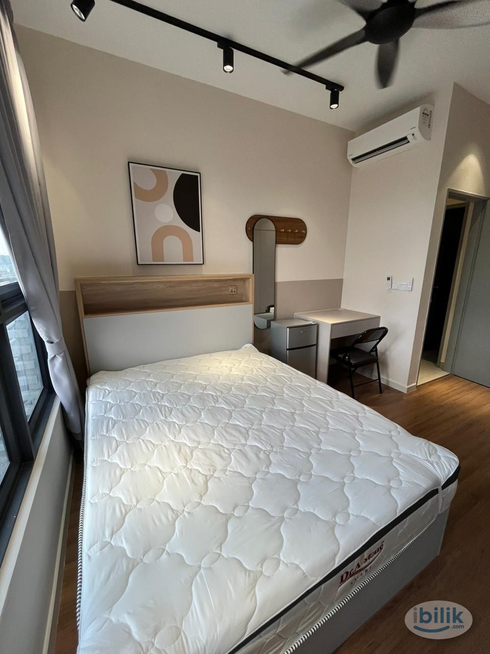 Meta City 🛏 Fully-Furnished Master Room 🛏 at Seri Kembangan - Image 1