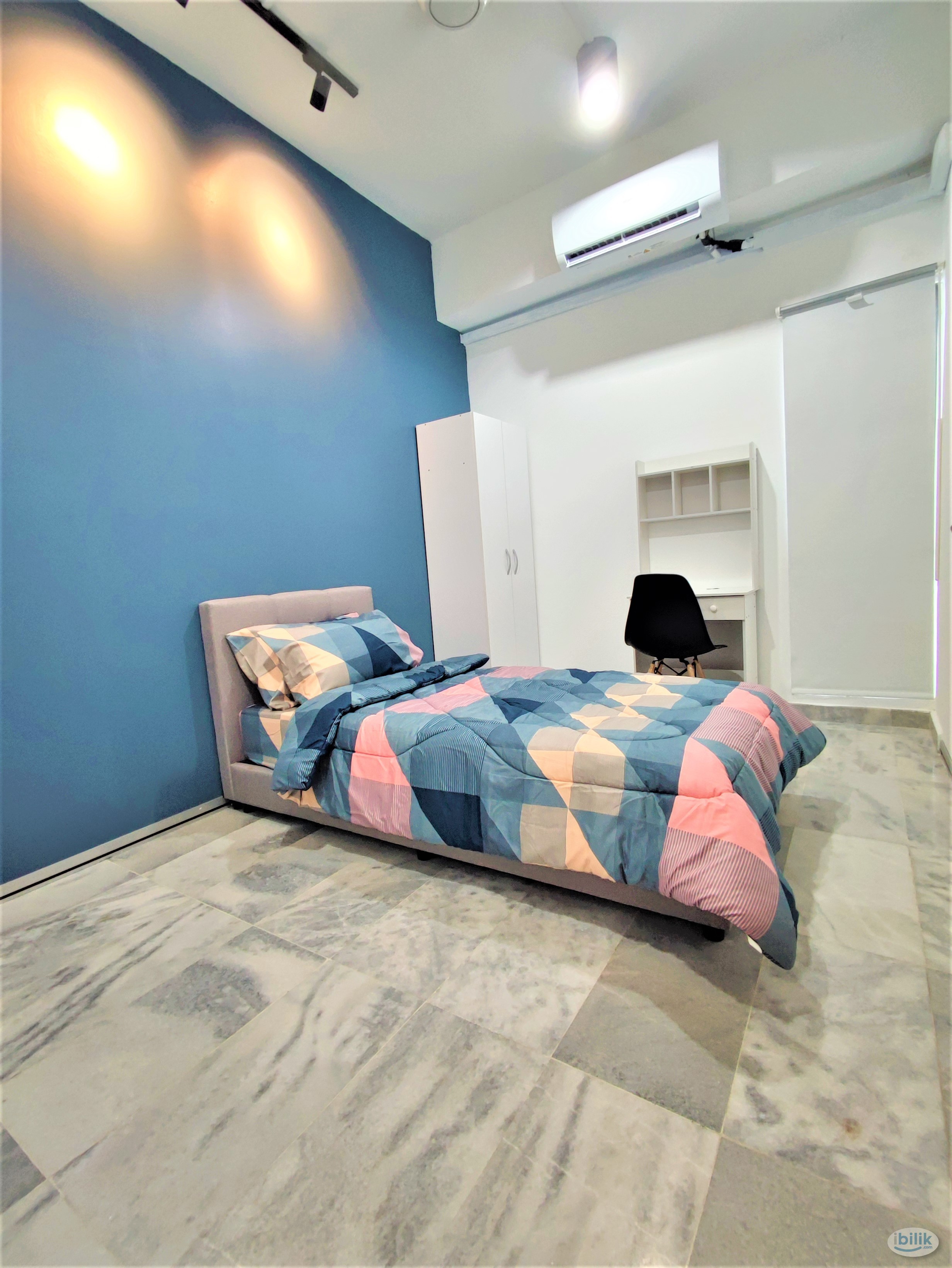 🔥BIGCOZY AC Room,10min walk to BRT, Fully Furnished, FEMALE ONLY🔥Ridzuan Condominium, Bandar Sunway - Image 1