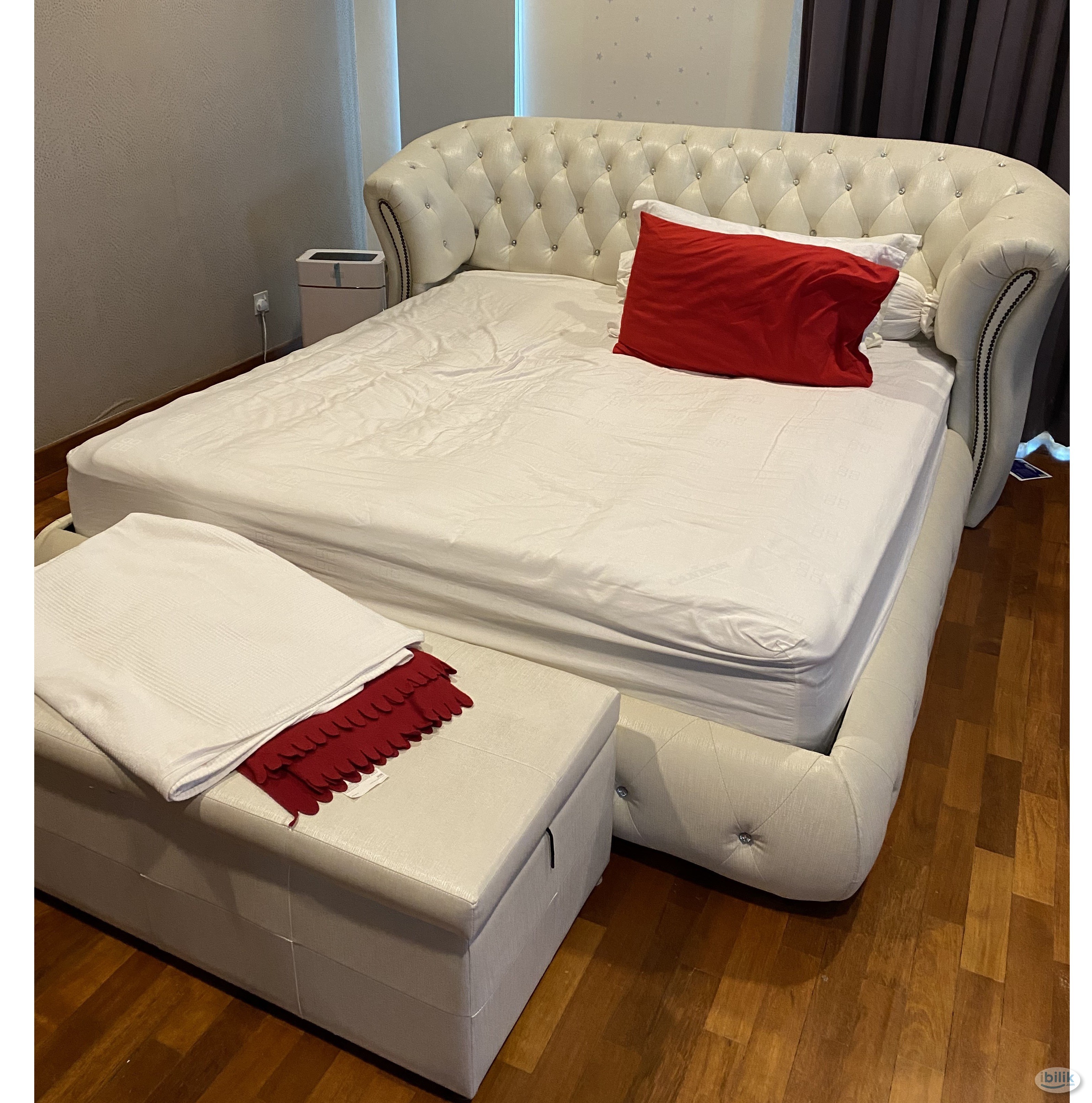 Private Room opposite ATRIA with attached private bathroom in Damansara Jaya, Petaling Jaya - Image 4