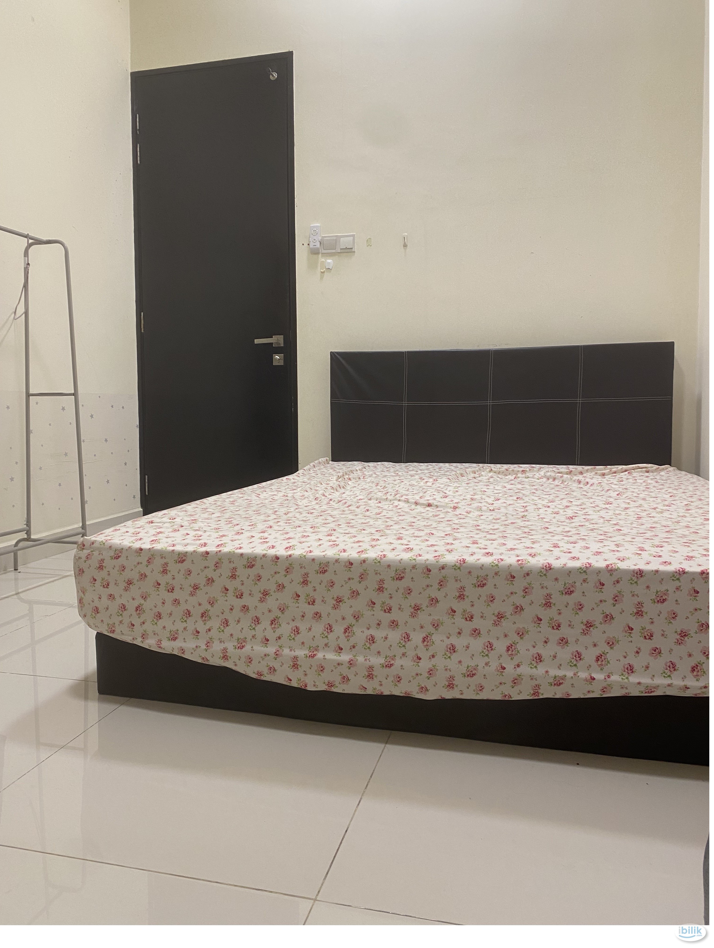 COZY SEMI-D Room at Damansara Jaya, Petaling Jaya - Image 1