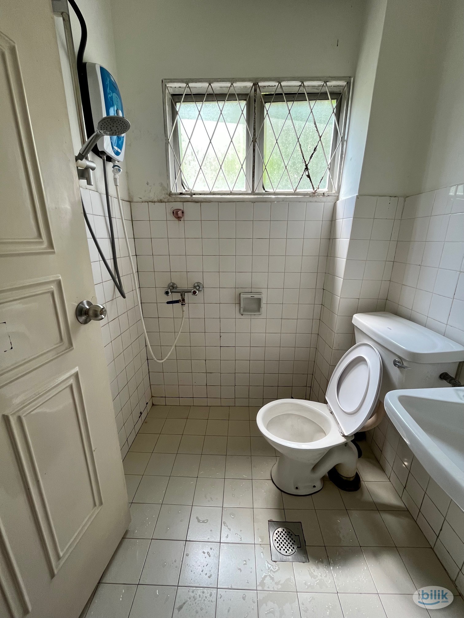 Room Near LRT Taman Bahagia - Single Female Room at SS2@Zero Deposit@ - Image 2