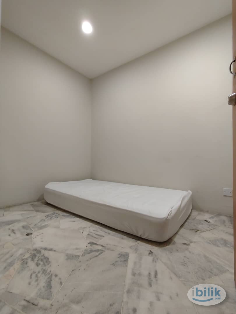 🏠Single Room at Taman Serdang Jaya, Seri Kembangan - Image 4