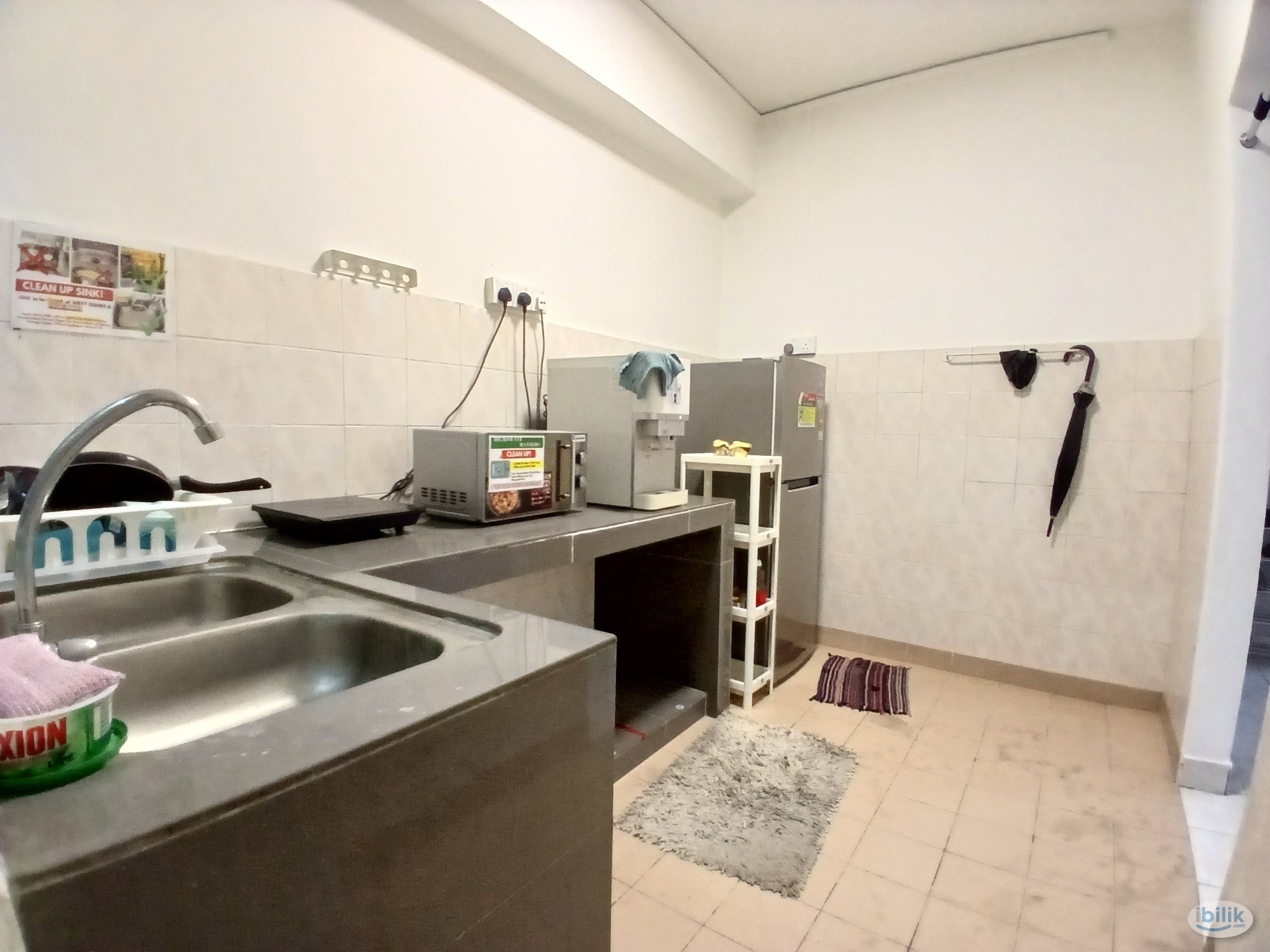 Bayu Tasik Room near LRT n KTM - Image 3