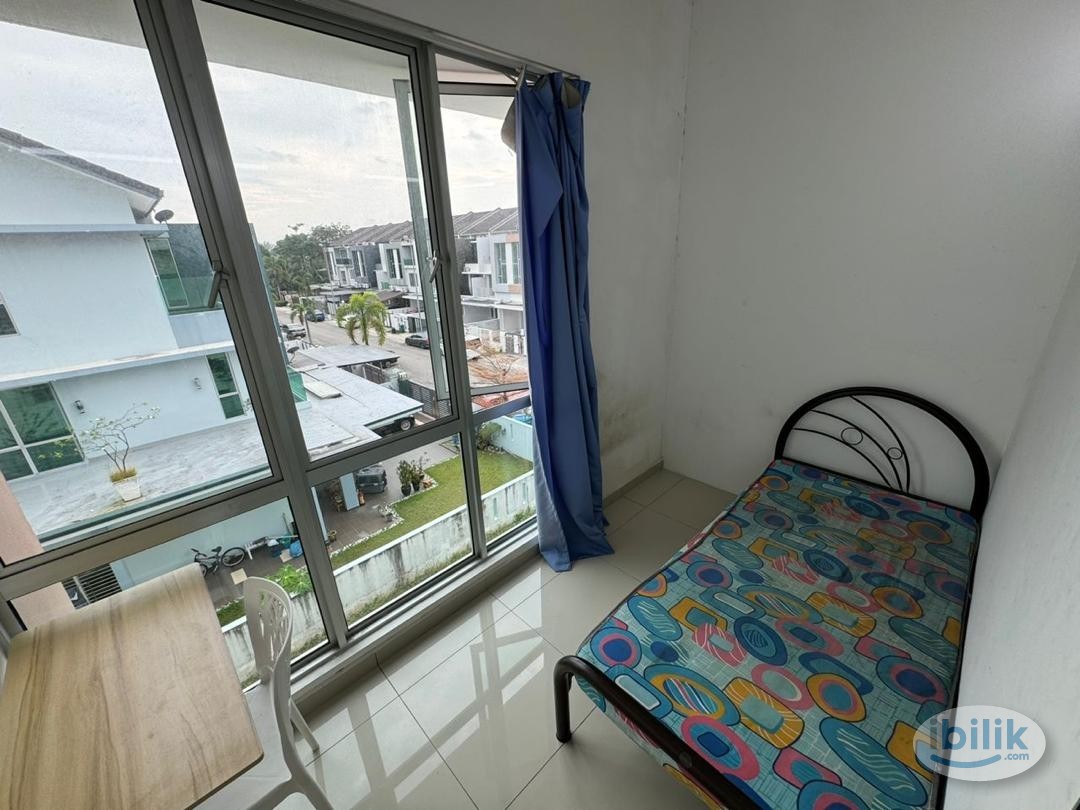 🏛️Single Room at Bandar Botanic, Klang - Image 1