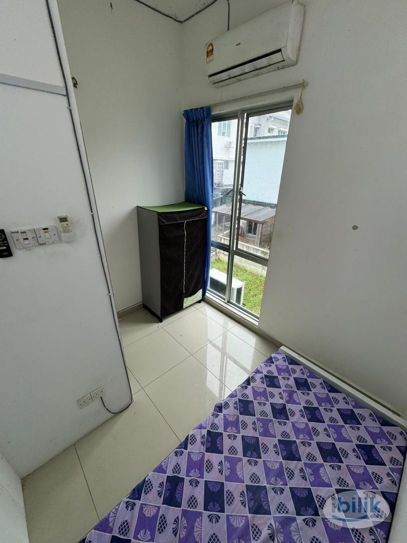 🏠Middle Room at Bandar Botanic, Klang - Image 1