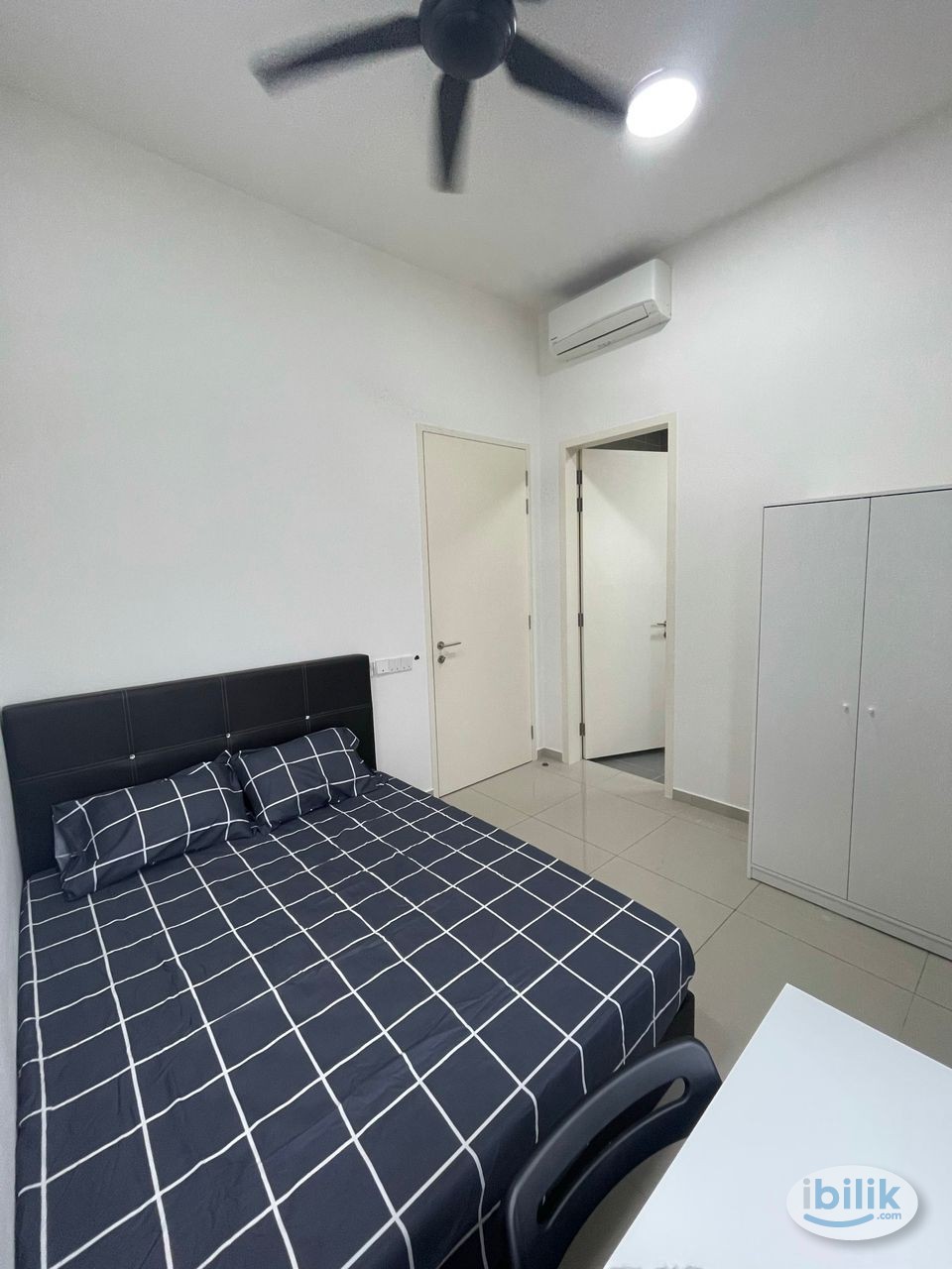 FREE CARPARK+WIFI+UTILITIES, JR Master Room at Nidoz Residences, Desa Petaling - Image 1
