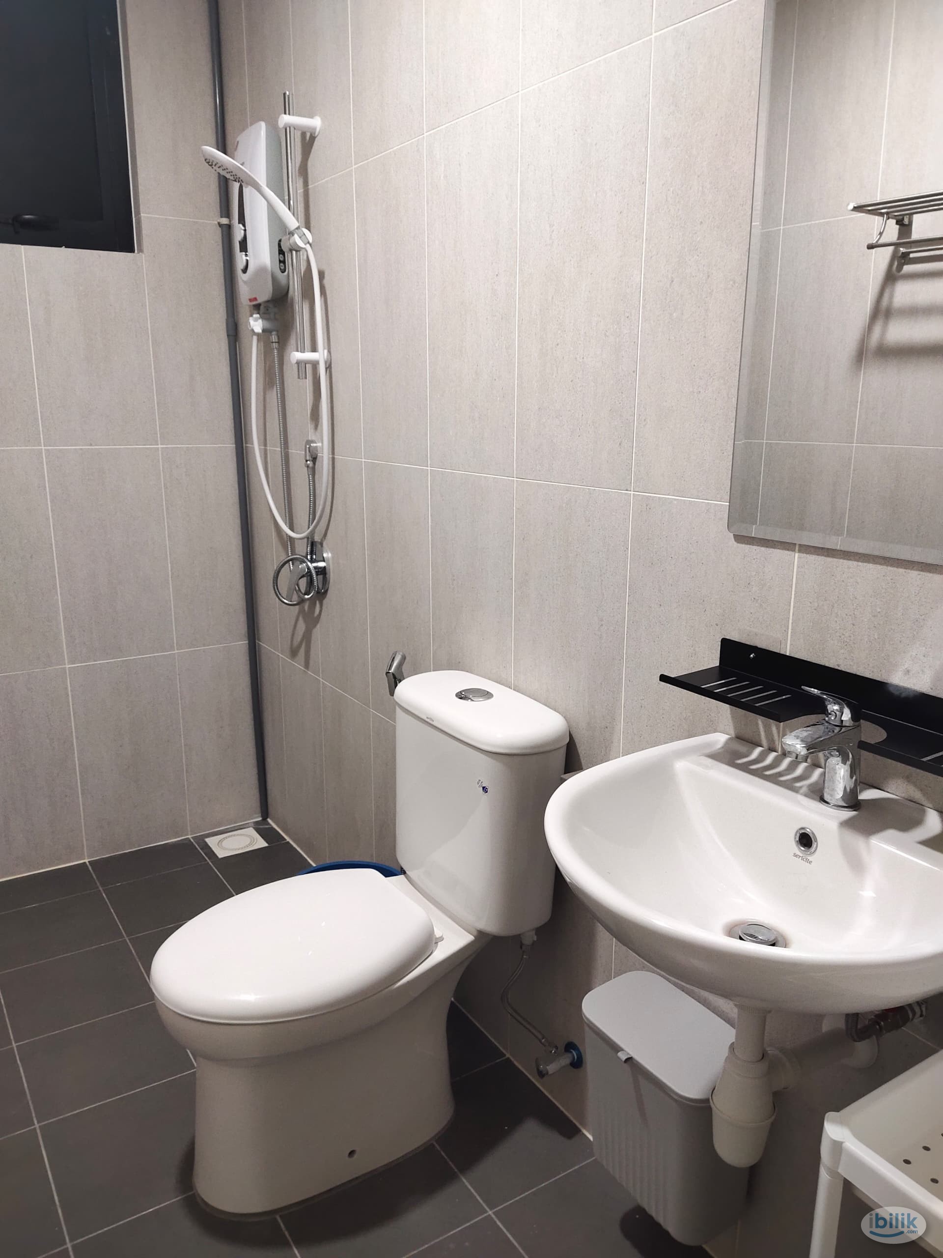 Single Room at MKH Boulevard 2, Kajang (Opposite New Era) - Image 4