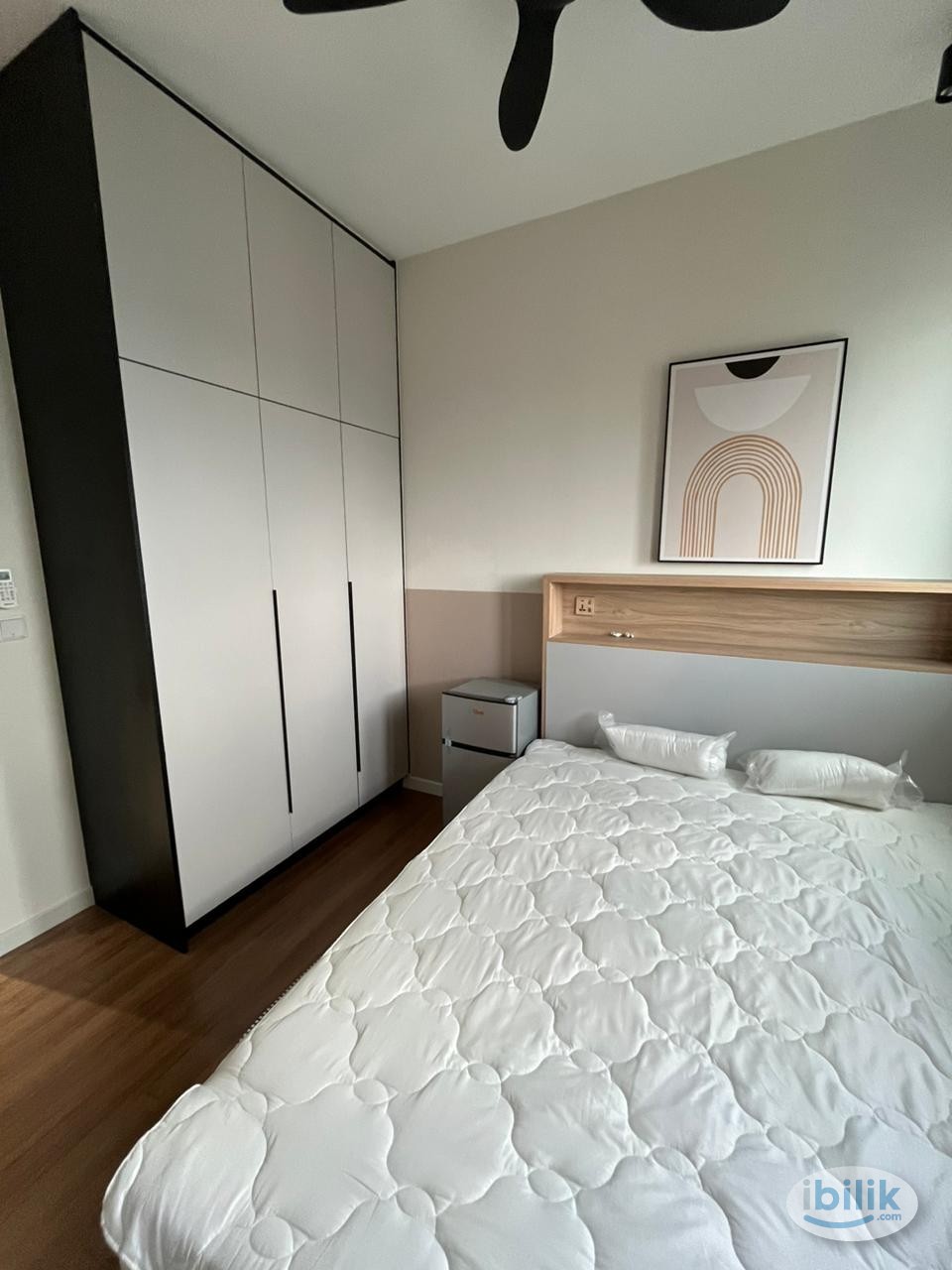 ZERO DEPOSIT Middle room for rent for local malaysian - Image 2