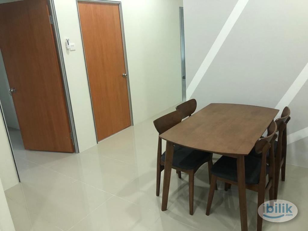 Master Room at VERVE Suites, Old Klang Road - Image 2